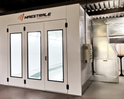 Cabine de pintura automotiva pressurizada modelo Ponente, solução completa para oficinas.