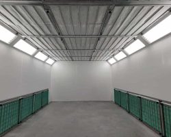 Interior cabine de pintura automotiva modelo Levante